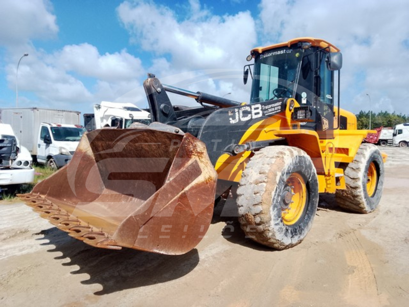 JCB RETROESCAVADEIRA 3C 4X4 TURBO 2021